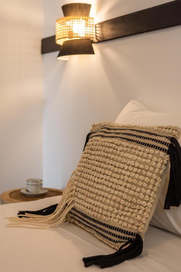 Kallia'S Suites Milos Adamantas  Luaran gambar