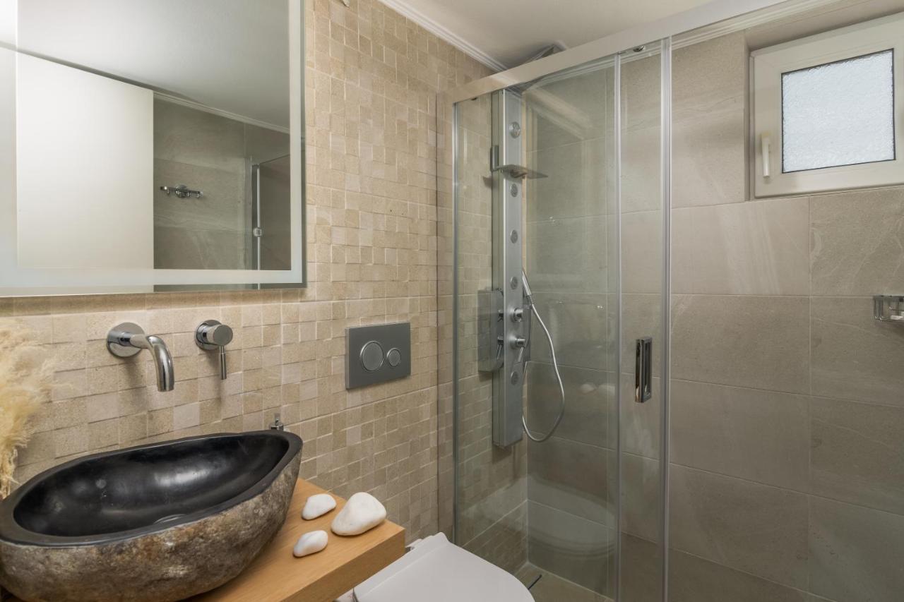 Kallia'S Suites Milos Adamantas  Luaran gambar
