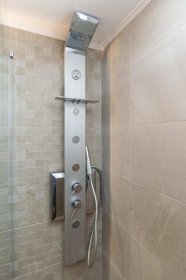 Kallia'S Suites Milos Adamantas  Luaran gambar