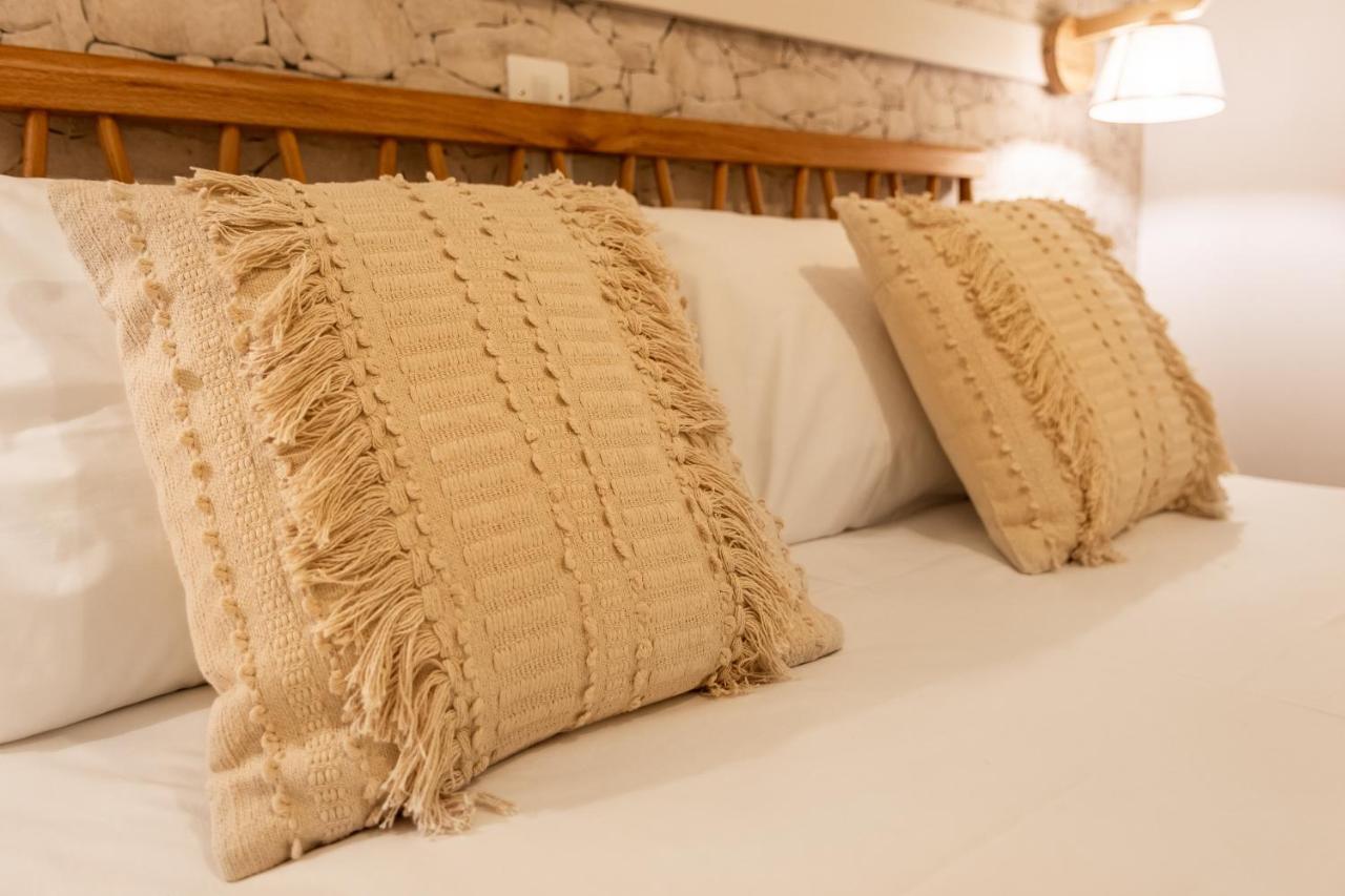 Kallia'S Suites Milos Adamantas  Luaran gambar